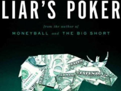 Michael Lewis'in Liar's Poker kitabının kapağı: dolar banknotundan katlanmış boğa figürü